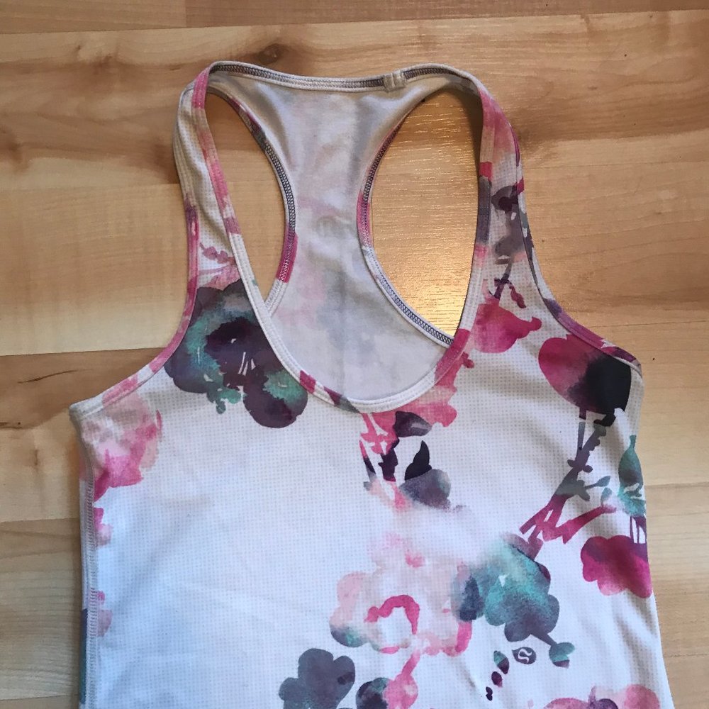 ❌ SOLD ❌ Lululemon Tank Top